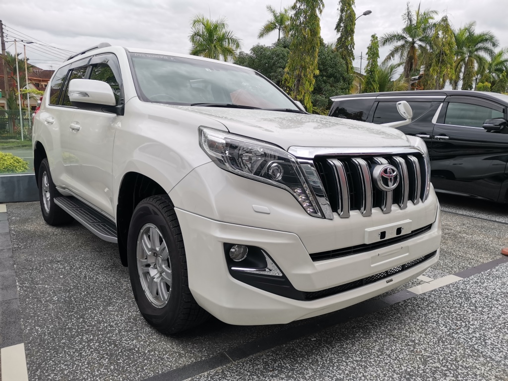 TOYOTA LC PRADO 2.8D NEW.MOD 2754 6TIP TX-L FL — view 1
