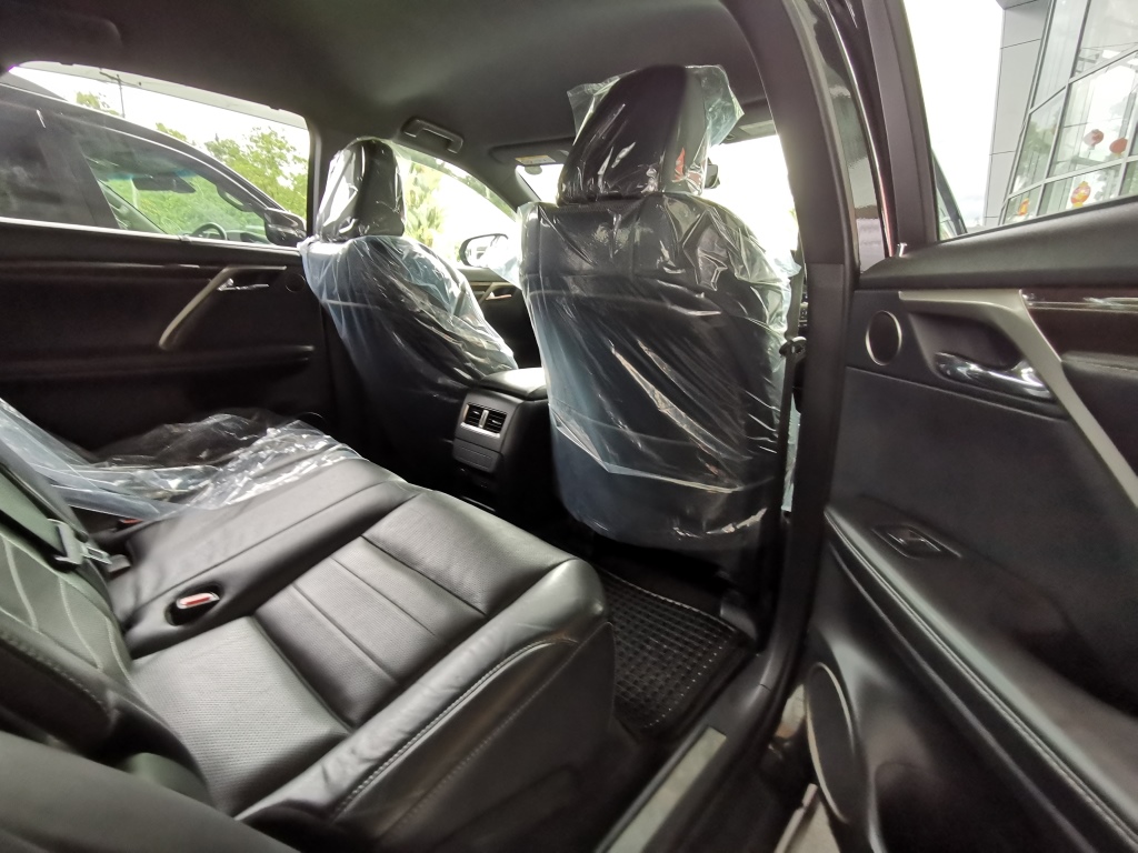 LEXUS "RX200T 1998 6SMT JP AWD F SPORT" — view 4