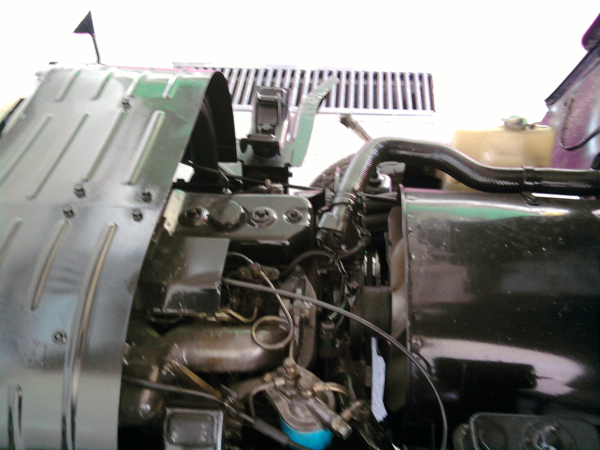 ISUZU NKS58G TIPPER TRUCK 4WD — view 4