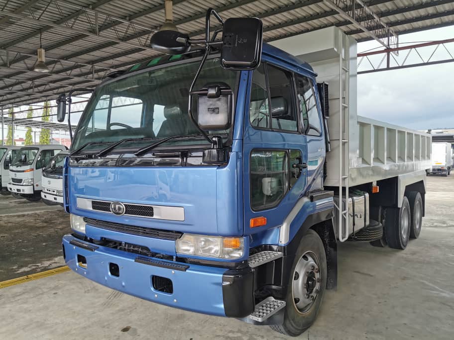NISSAN CW53BPN DUMP TRUCK 6X4 — view 1