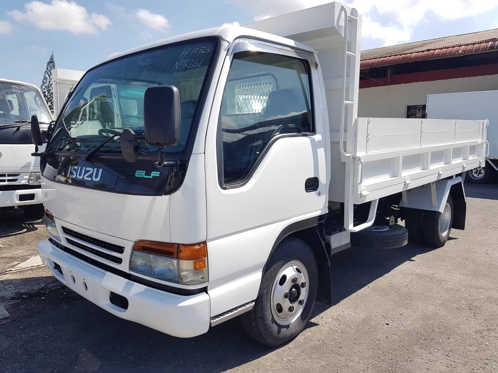 ISUZU ISUZU NPR66L TIPPER TRUCK — view 1