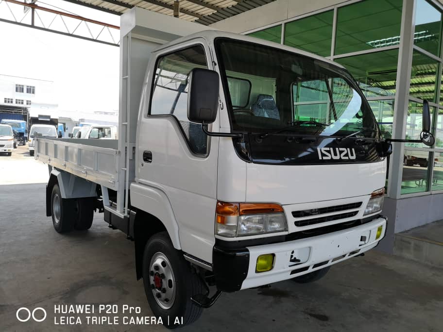 ISUZU ISUZU TIPPER 4X4 — view 1