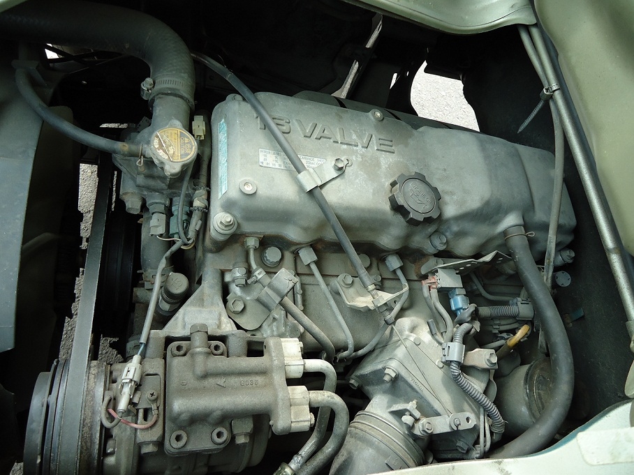 TOYOTA BU212 DOUBLE CABIN CARGO TRUCK 4X2 — view 7