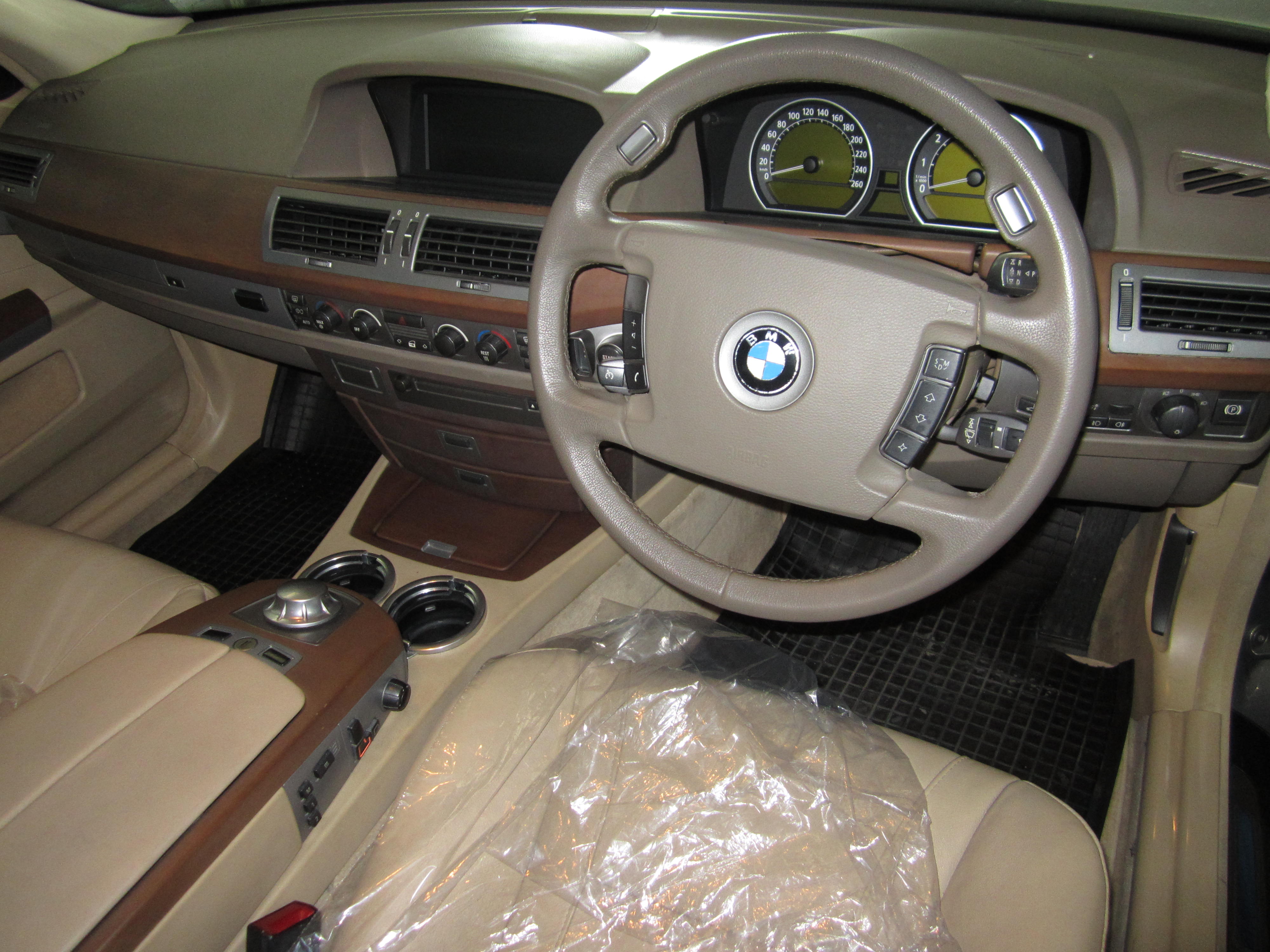 BMW 735I (GL42/E65) 3591 6AT JP — view 5