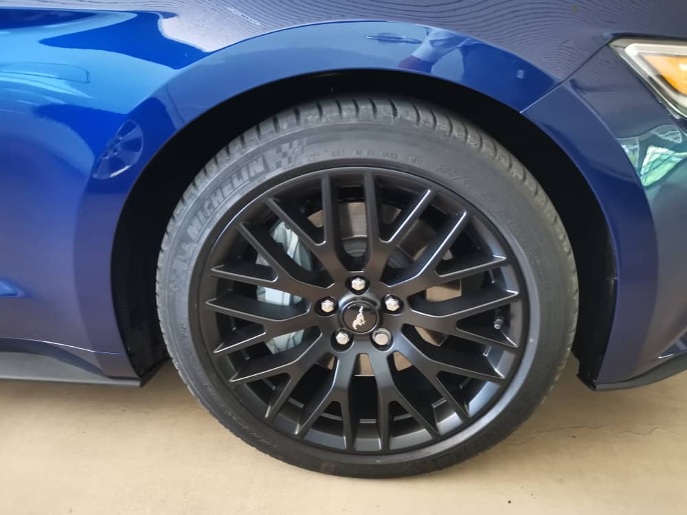 FORD "MUSTANG 2.3 ECO BOOST 2261 6SMT S.AFRICA 28XXXMILES" — view 3