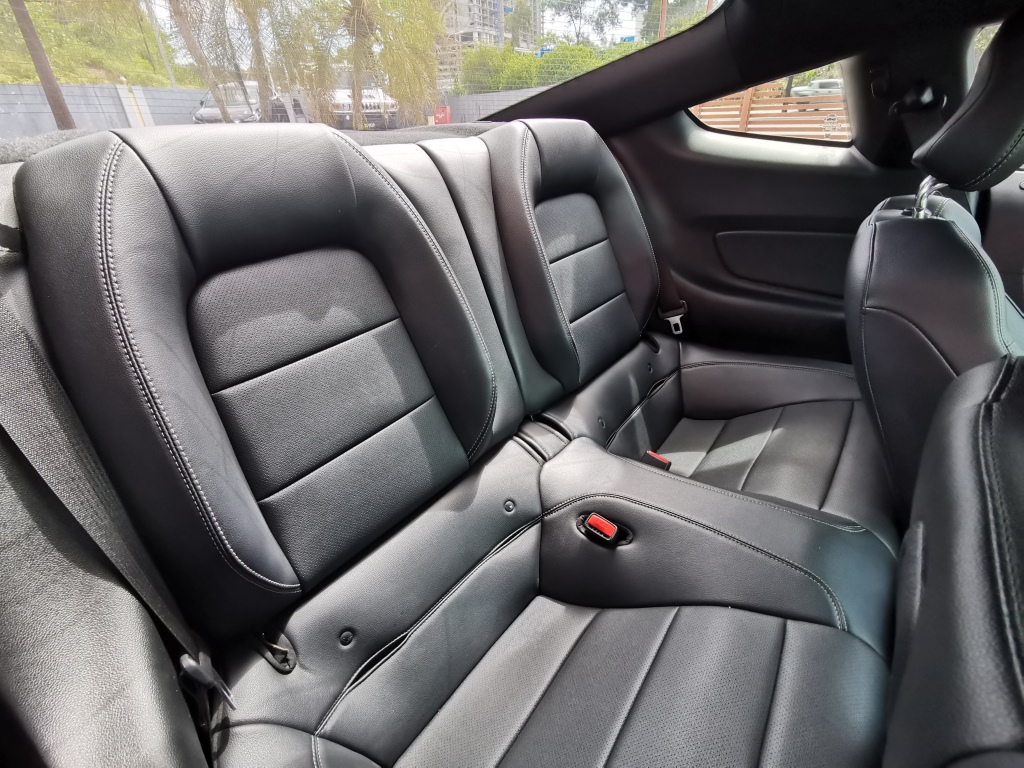 FORD "MUSTANG 2.3 ECO BOOST 2261 6SMT S.AFRICA 28XXXMILES" — view 6