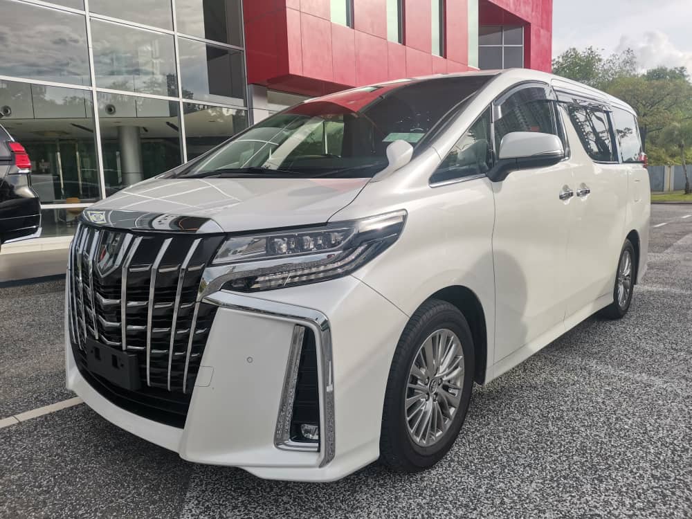 TOYOTA "ALPHARD 2.5 NEW.MOD 2493 7TIP-CVT 2.5S C-PACKAGE 7S FL" — view 1