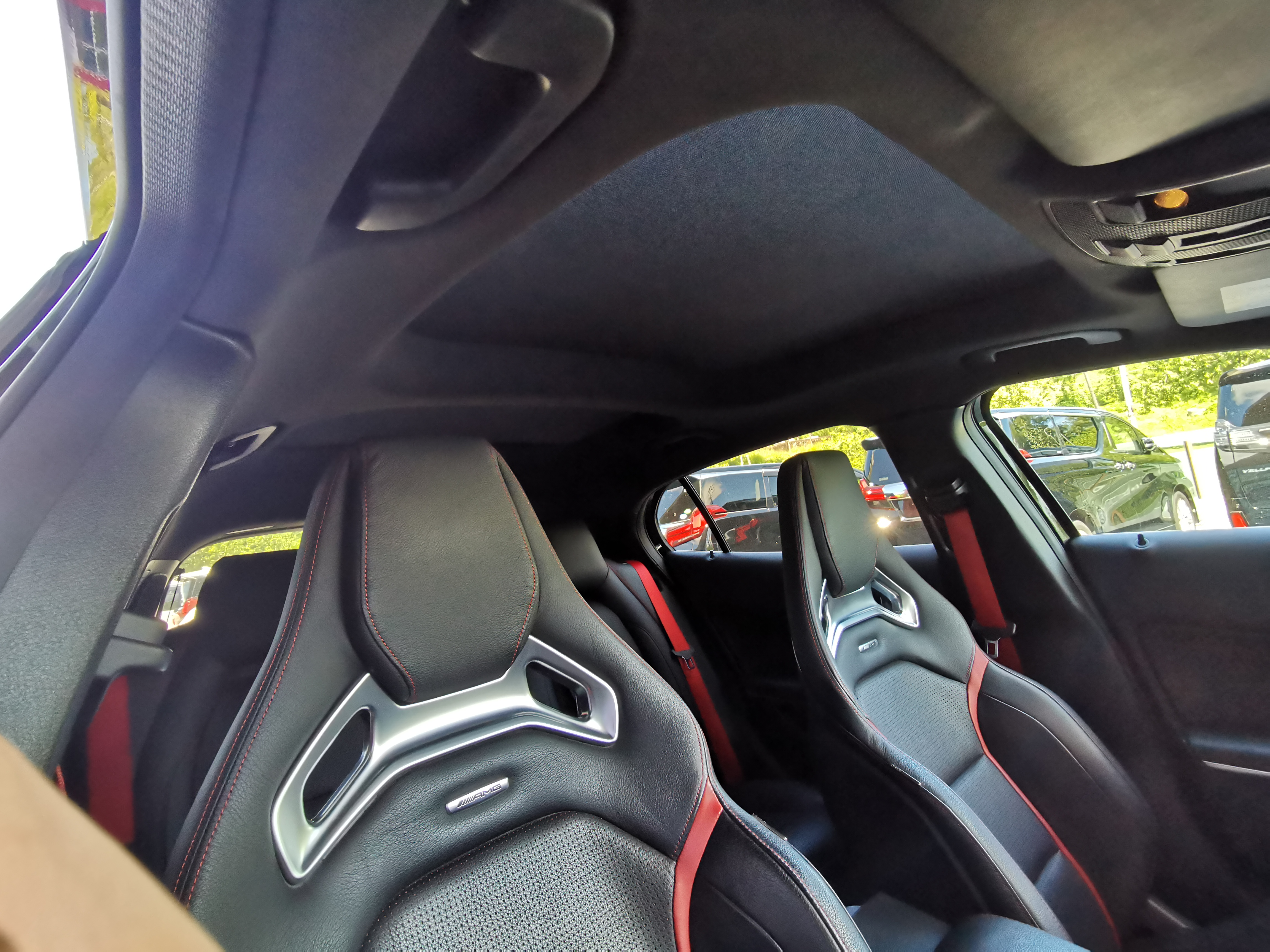 MERCEDES BENZ GLA 45 AUS — view 3