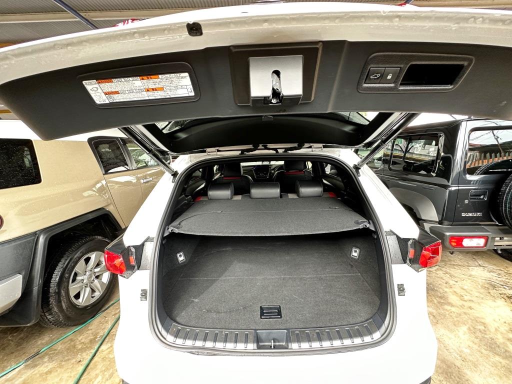 TOYOTA "NX300 2.0 F SPORT AWD 1998 FACELIFT 55870KM" — view 6
