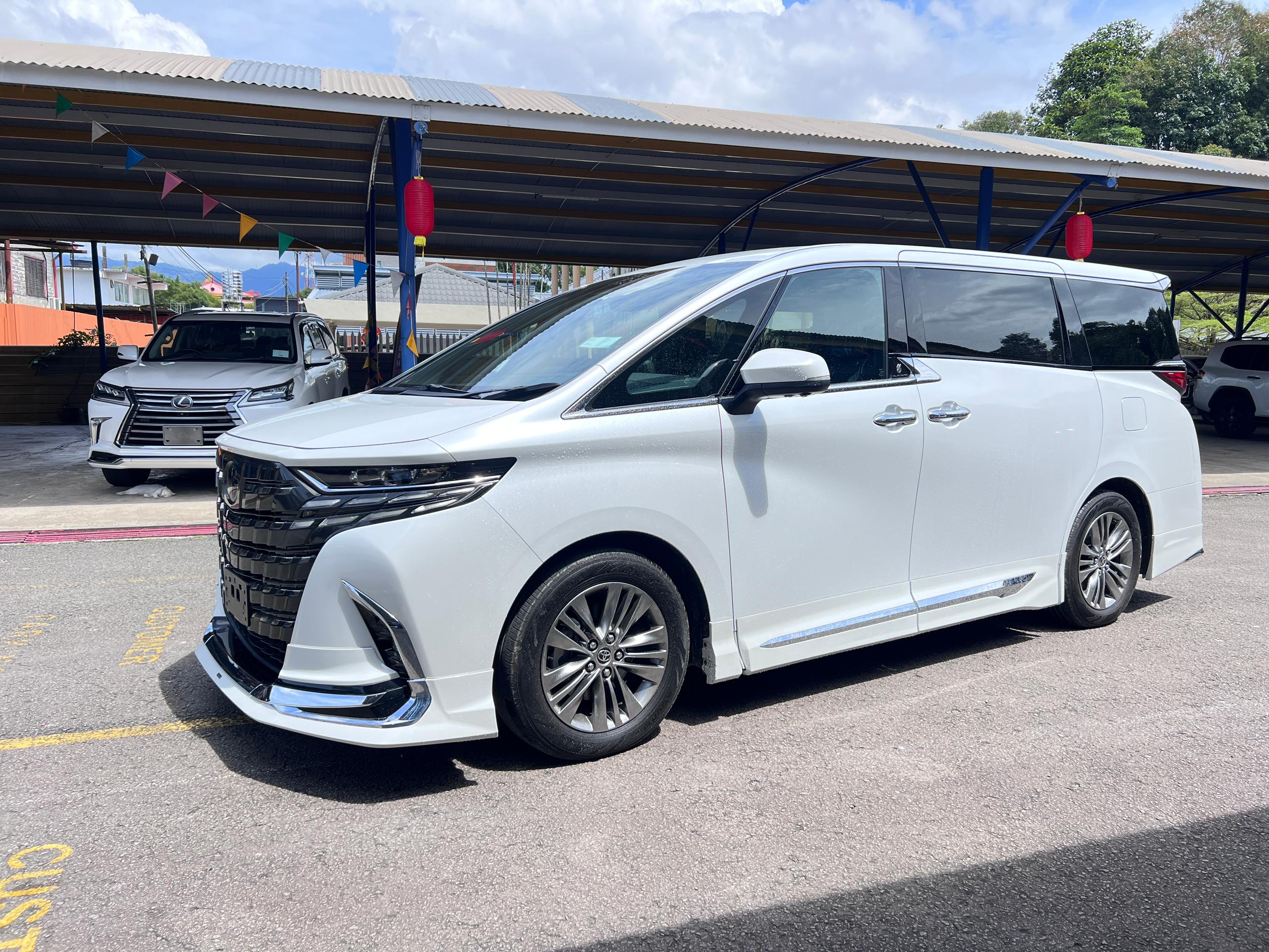 TOYOTA "ALPHARD 2.5 Z 2493 7TIP-CVT 7S 7814KM" — view 1