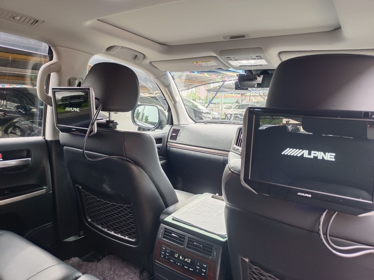 TOYOTA "LAND CRUISER 202 4.6P AXG 4608 6TIP 8S 28151KM" — view 6