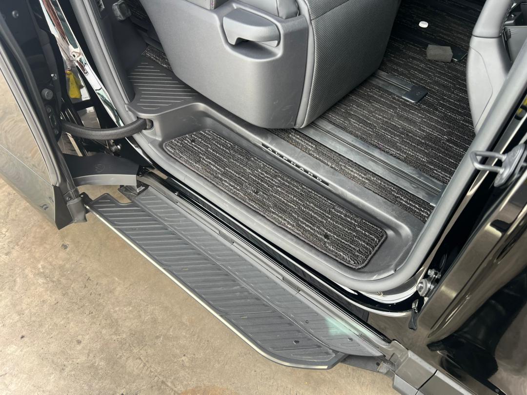 TOYOTA "ALPHARD 2.5Z (3BA) 2493 7TIP-CVT 7S 2561 KM DEMO UNIT" — view 4