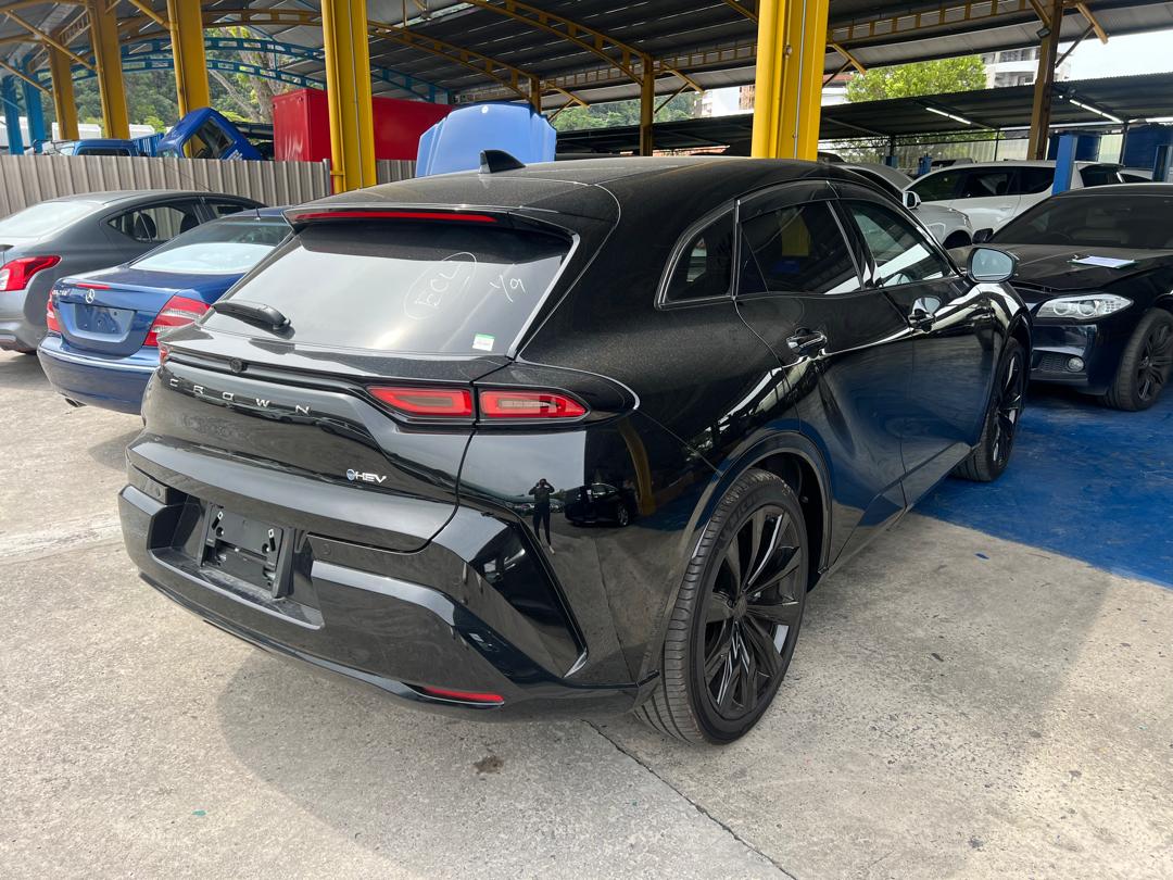 TOYOTA "CROWN HYBRID SPORT Z 2.5P 2487 E-CVT 5 SEATER 6149 KM (DEMO UNIT) " — view 2
