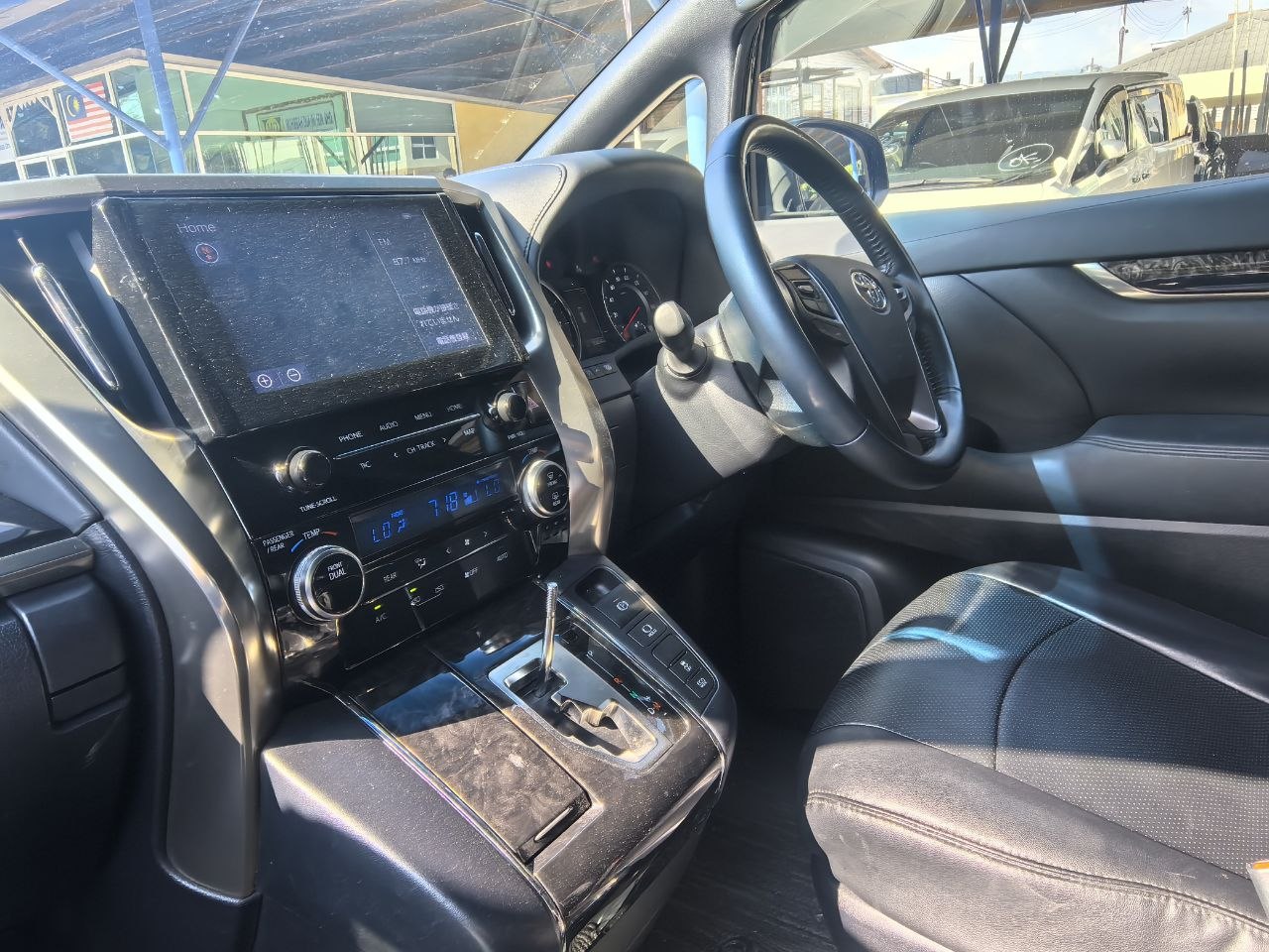 TOYOTA "ALPHARD 2.5S TYPE GOLD II 2493 7TIP-CVT 7S 55824KM" — view 8