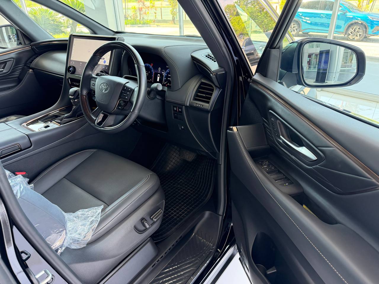 TOYOTA "ALPHARD 2.5Z (3BA) 2493 7TIP-CVT 7S 12507 KM" — view 4