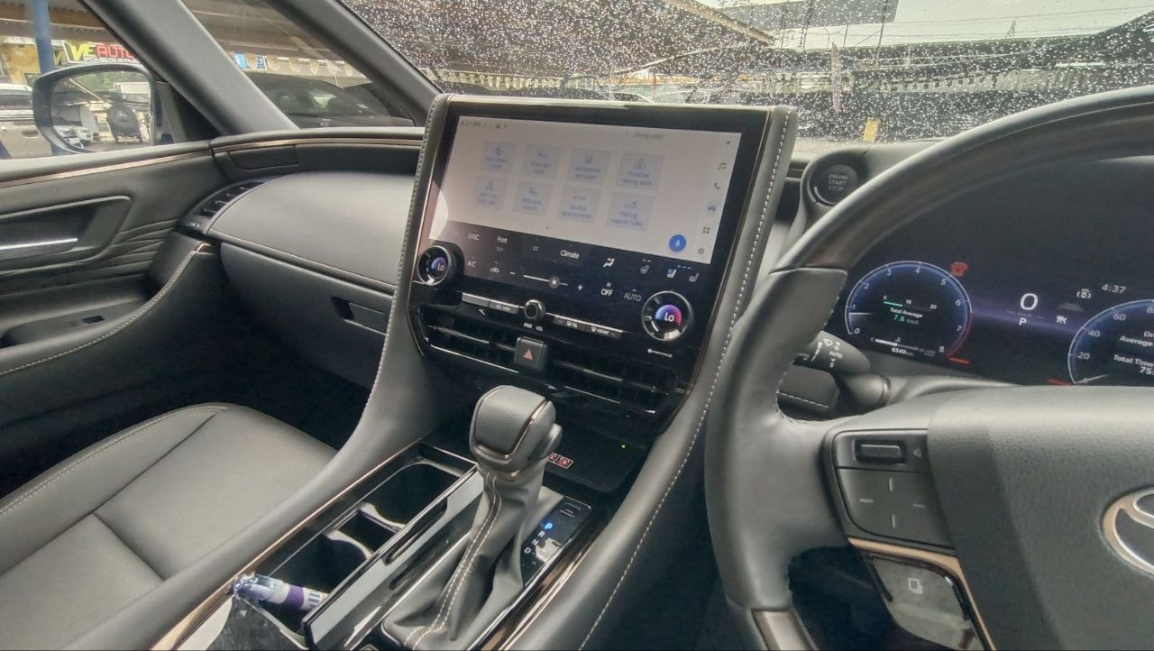 TOYOTA "ALPHARD 2.5 Z 2493 7TIP-CVT 7S 6549KM" — view 6