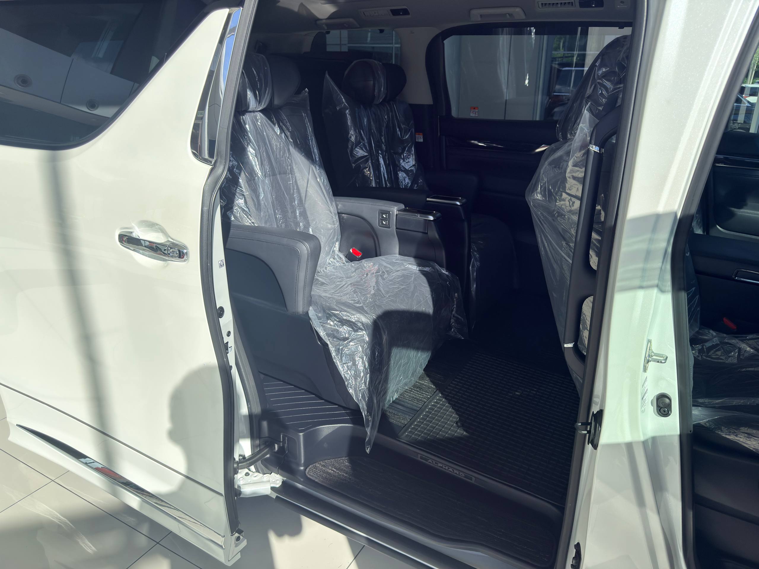 TOYOTA "ALPHARD 2.5 (3BA) SC-PACKAGE 2493 7TIP-CVT 7S 52101 KM " — view 4