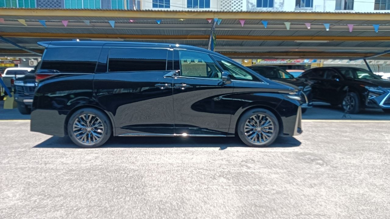 TOYOTA "VELLFIRE 2.4 Z PREMIIER 2393 8TIP-CVT 7S 27883KM" — view 2