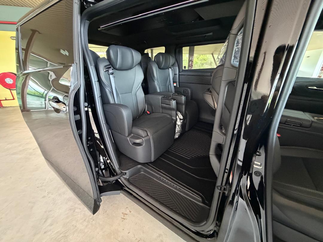 TOYOTA "ALPHARD 2.5Z (3BA) 2493 7TIP-CVT 7S 840 KM (BRAND NEW)" — view 5