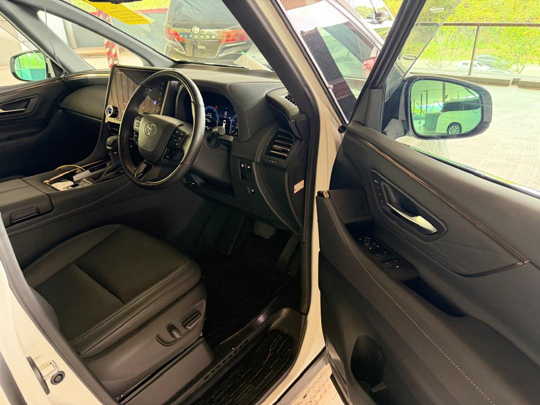 TOYOTA "ALPHARD 2.5Z (3BA) 2493 7TIP-CVT 7S 7413 KM (DEMO UNIT)" — view 3