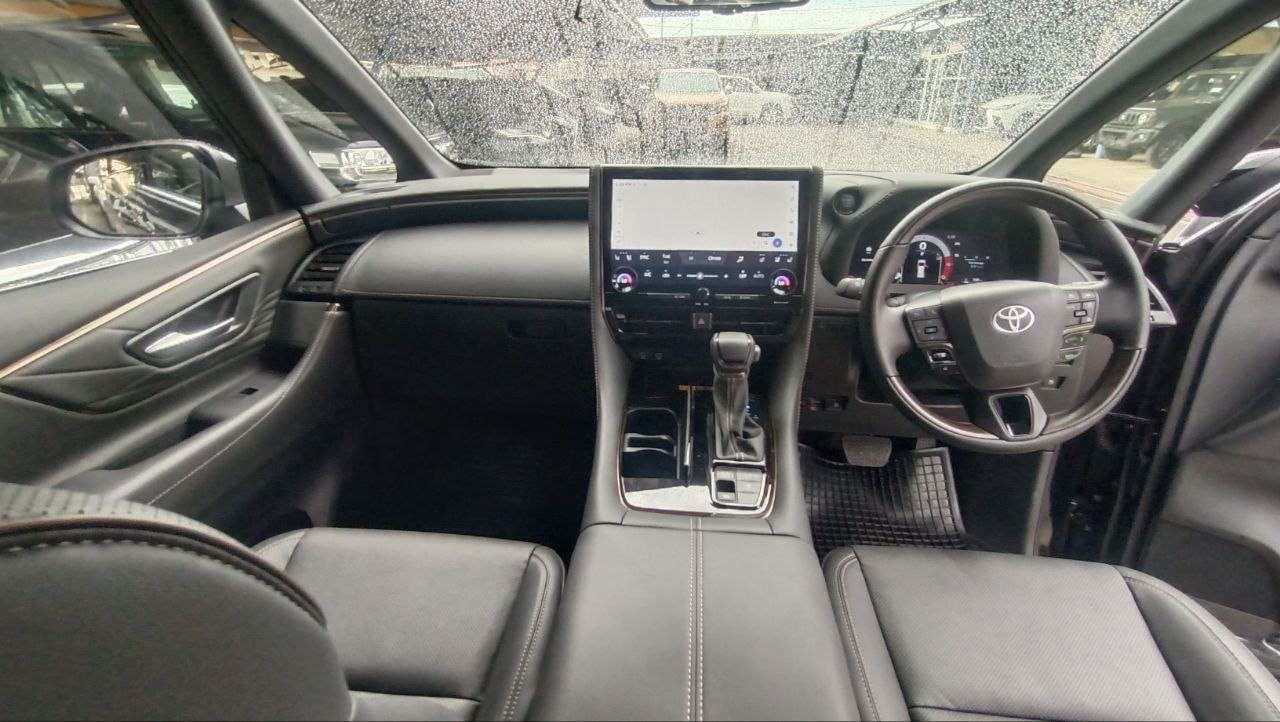 TOYOTA ALPHARD 2.5 Z (3BA) — view 6