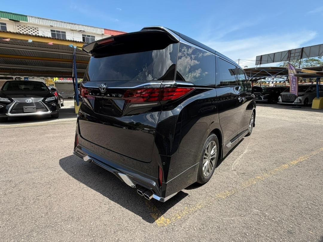 TOYOTA ALPHARD 2.5 Z (3BA) — view 1