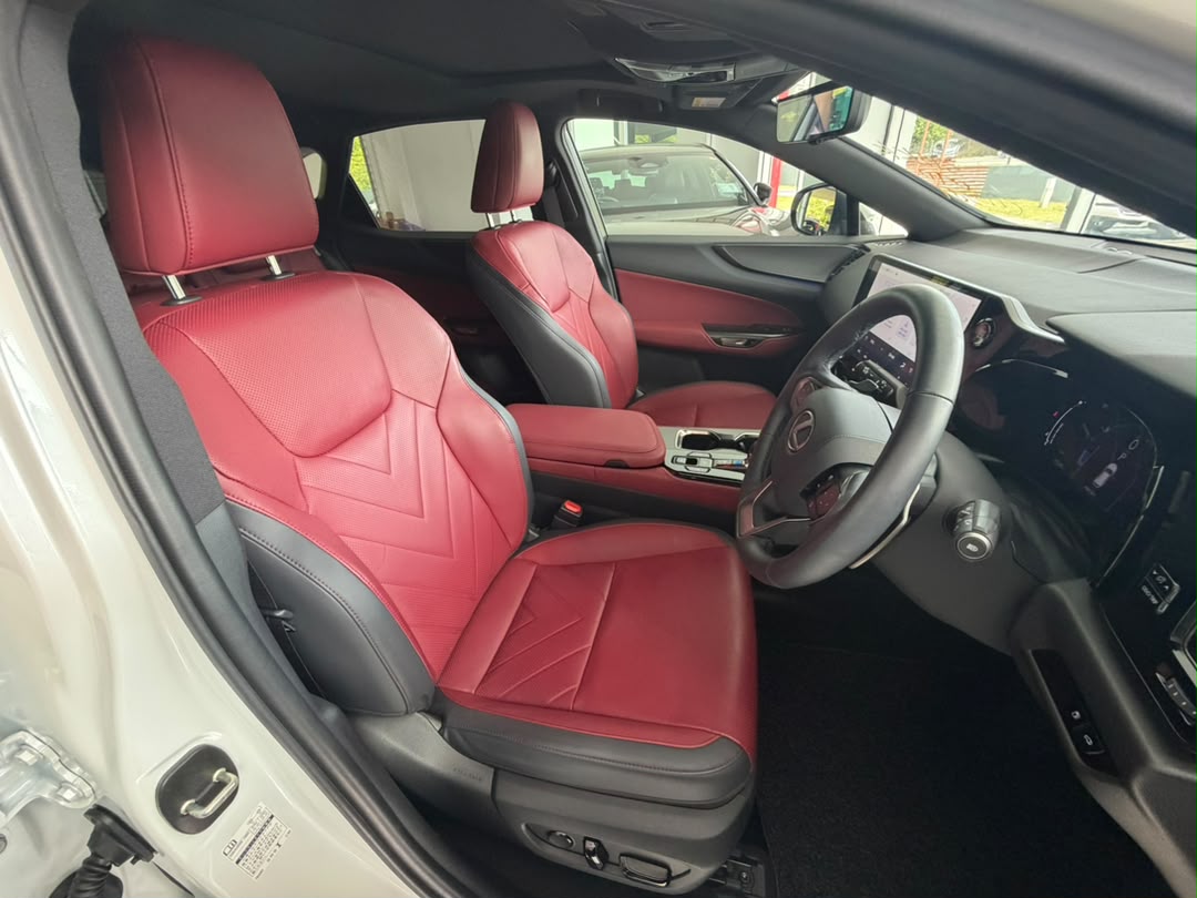 LEXUS NX250 VERSION L 2.5 2487 8TIP 8SMT 25345 KM — view 4