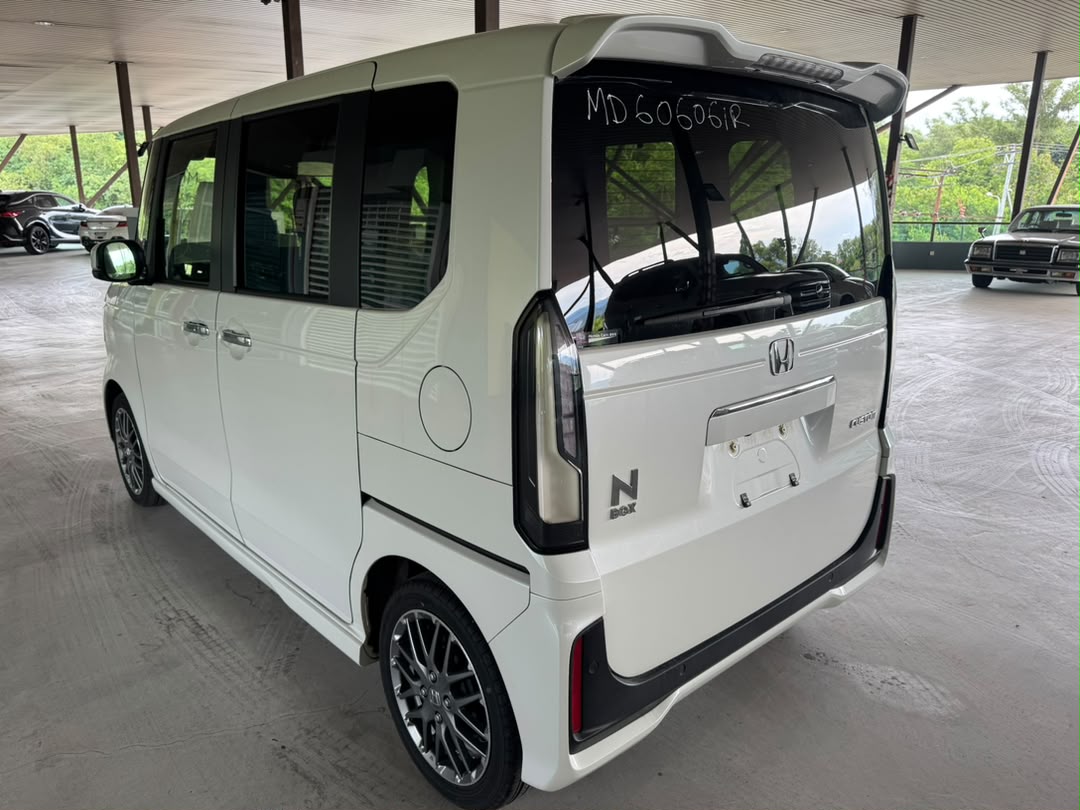 HONDA N BOX CUSTOM L TURBO 5AT 658 6613 KM (DEMO UNIT) — view 2