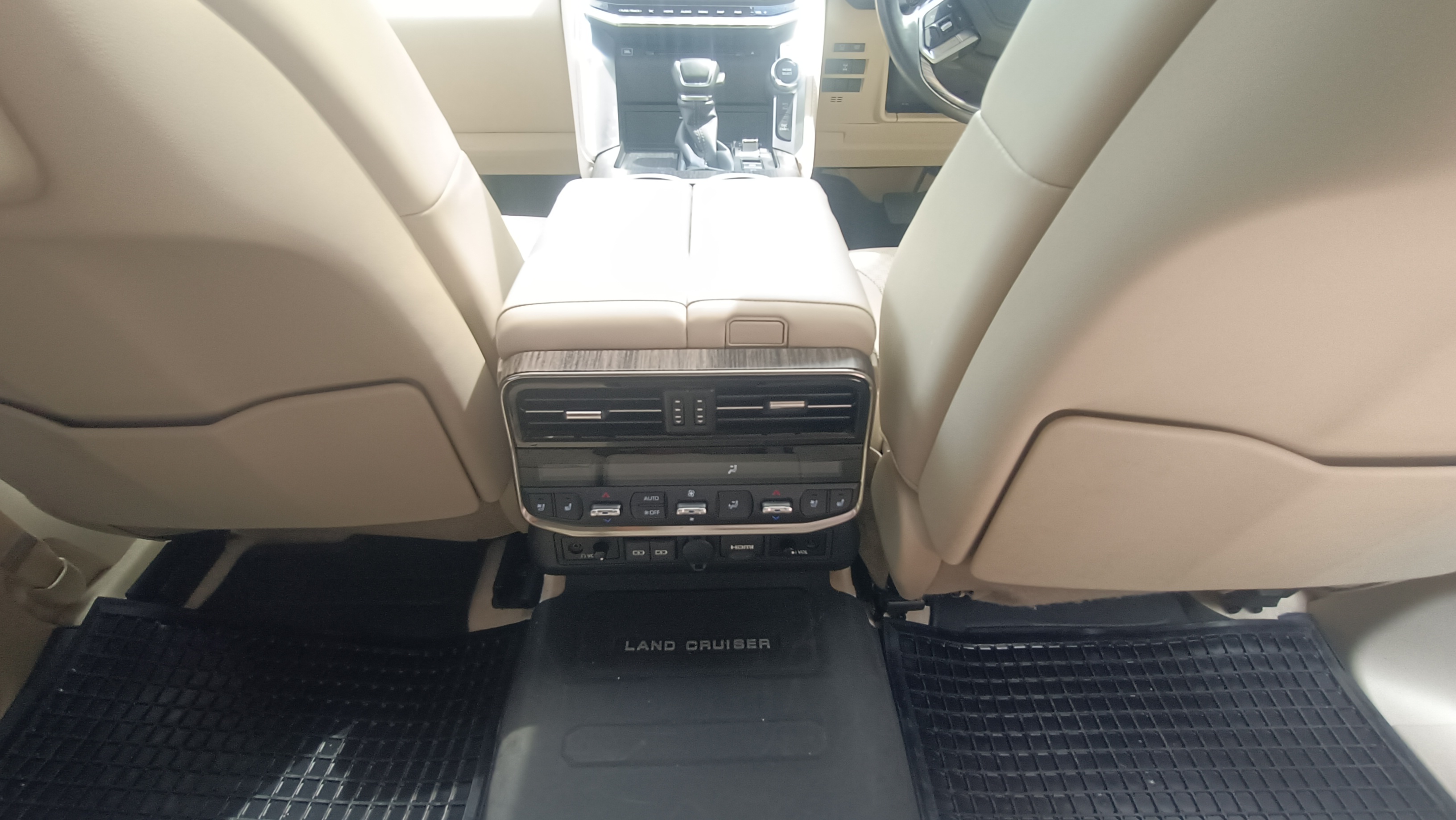 3BA-VJA300W LAND CRUISER 300, 3444 10AT 7S 21580KM. — view 5