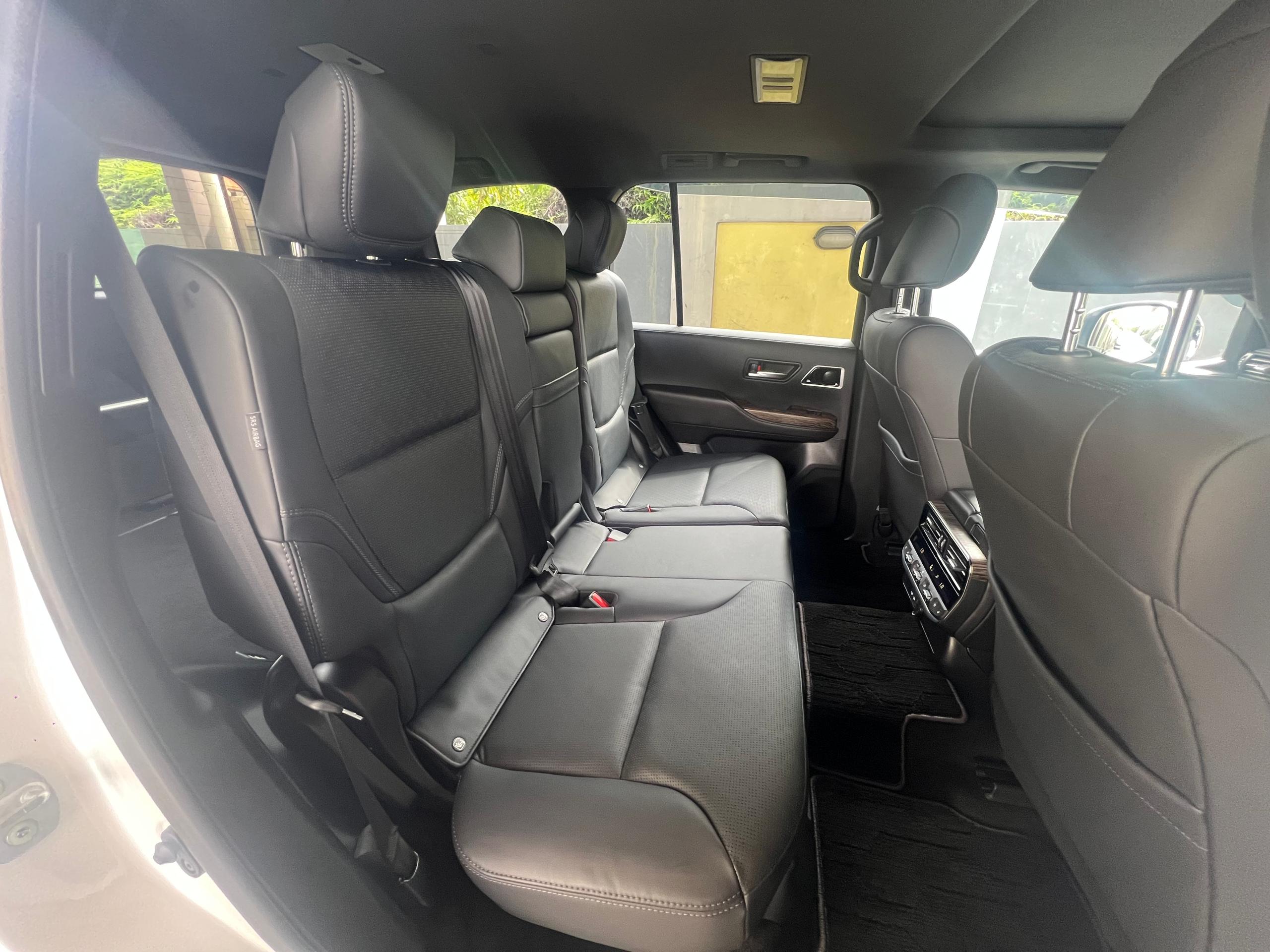 TOYOTA "LAND CRUISER ZX 300 3.3D 3345 10AT 5S 21251KM " — view 5
