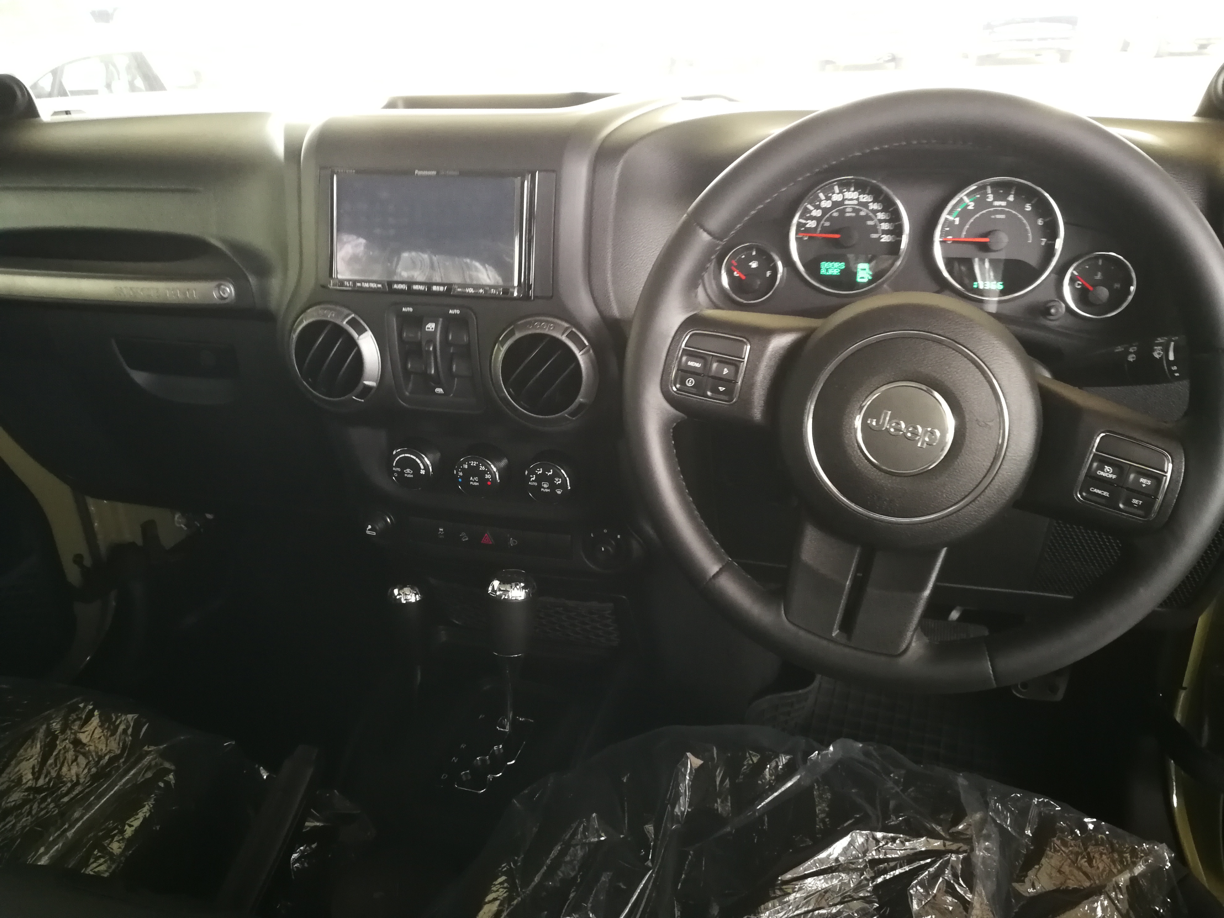 JEEP WRANGLER UNLIMITED 3.6P 3604 5AT SPORT — view 5