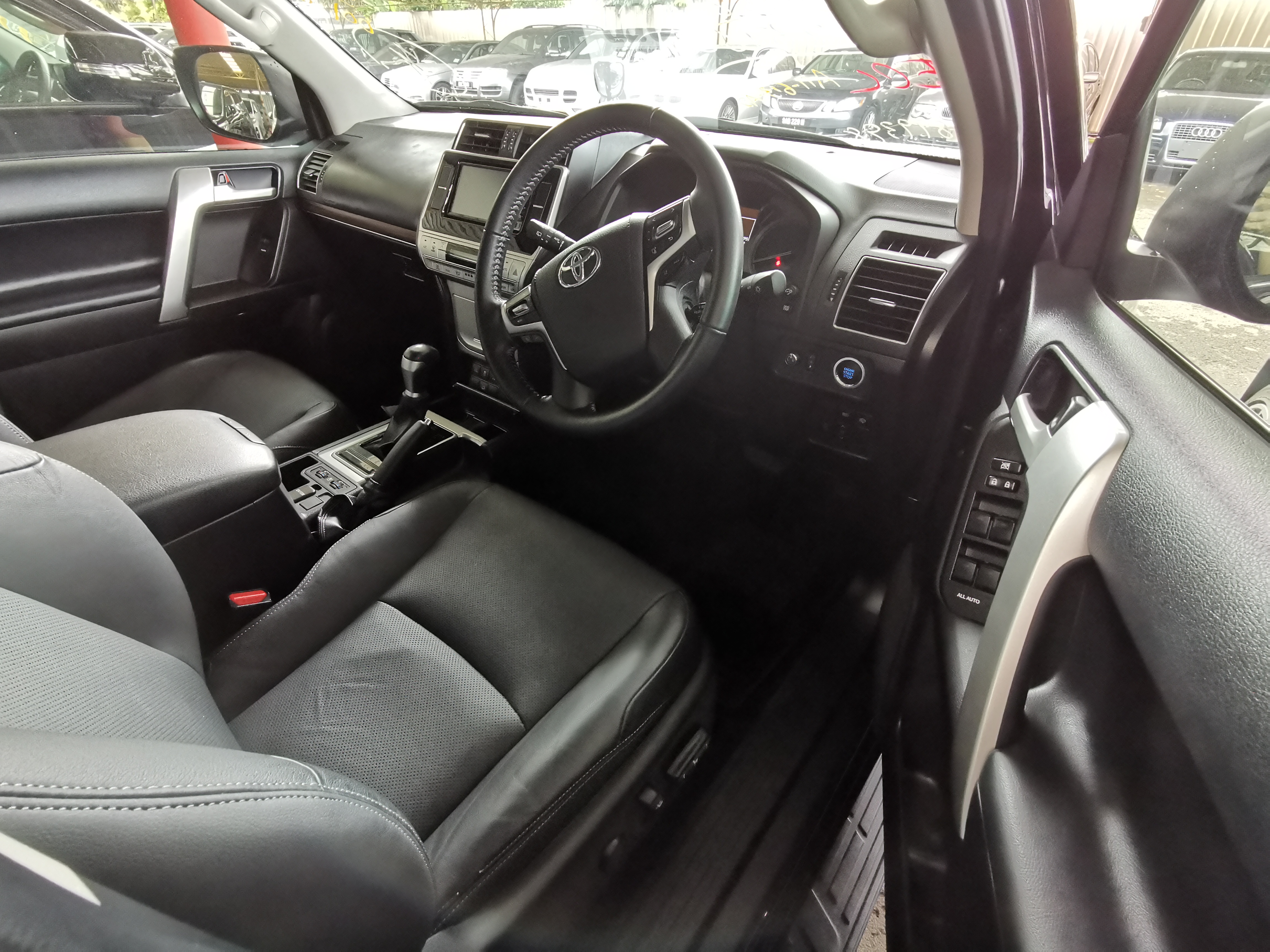 TOYOTA "LC PRADO 2.8D NEW.MOD 2754 6TIP TX-L FL (2ND GEN)" — view 6