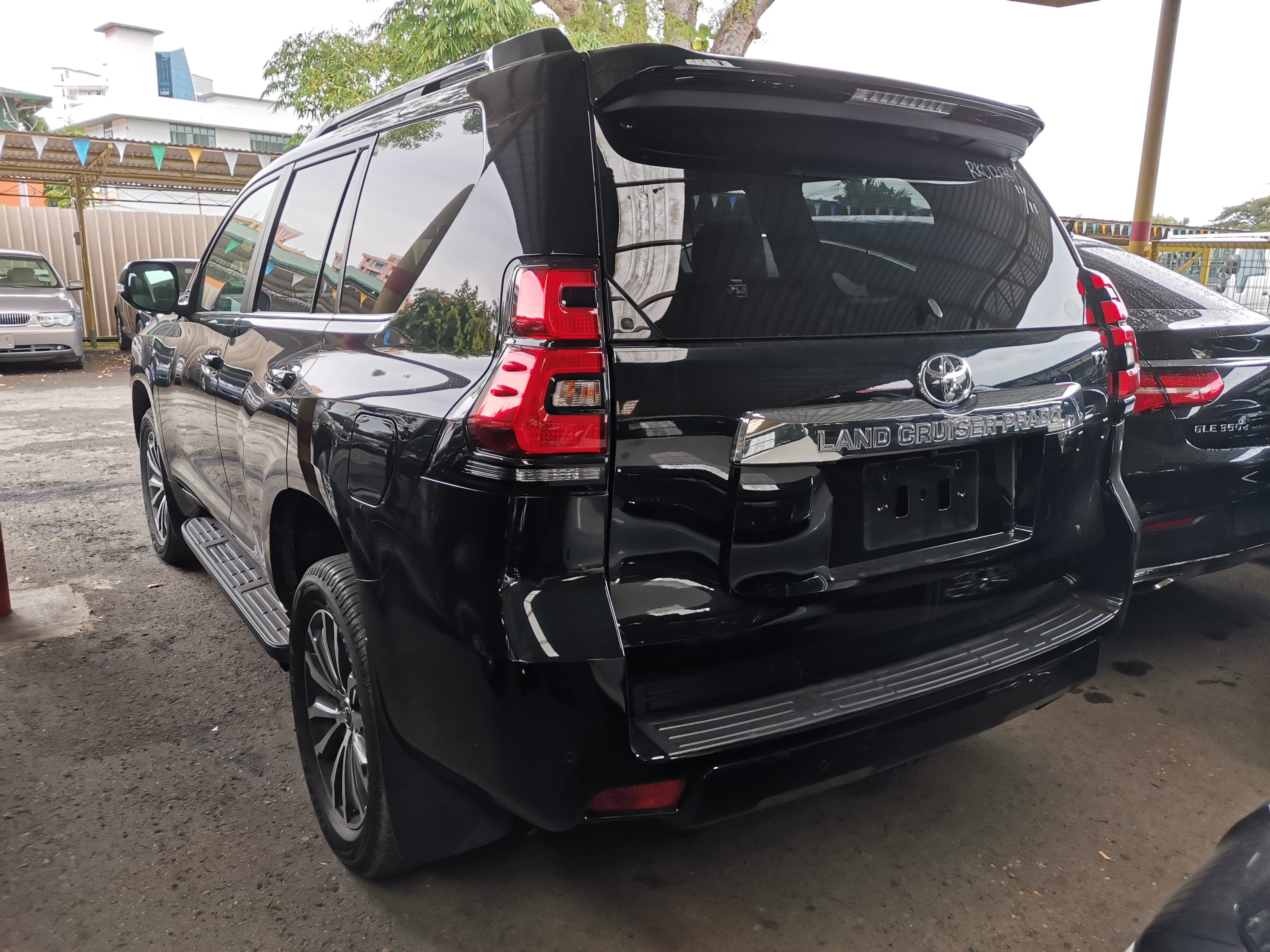 TOYOTA "LC PRADO 2.8D NEW.MOD 2754 6TIP TX-L FL (2ND GEN)" — view 2