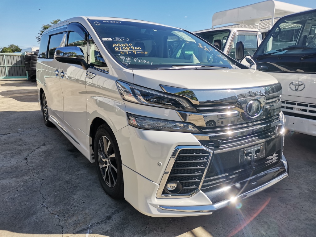 TOYOTA "VELLFIRE 2.5 NEW.MOD 2493 7TIP-CVT 2.5Z G-EDITION 7S" — view 1