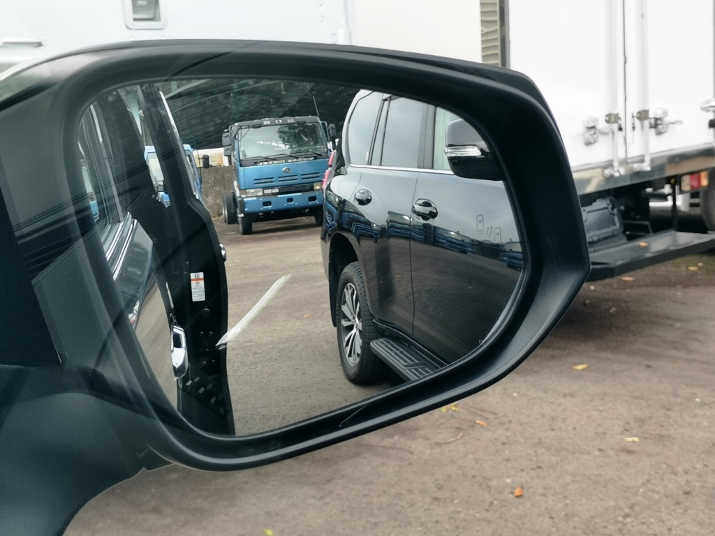 TOYOTA "VELLFIRE 2.5 NEW.MOD 2493 7TIP-CVT 2.5Z G-EDITION 7S FL 40753KM" — view 3