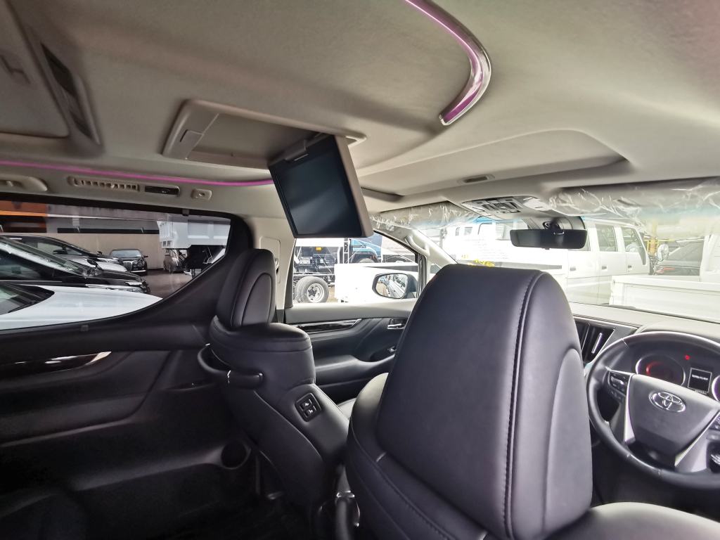 TOYOTA "VELLFIRE 2.5 NEW.MOD 2493 7TIP-CVT 2.5Z G-EDITION 7S FL 40753KM" — view 4