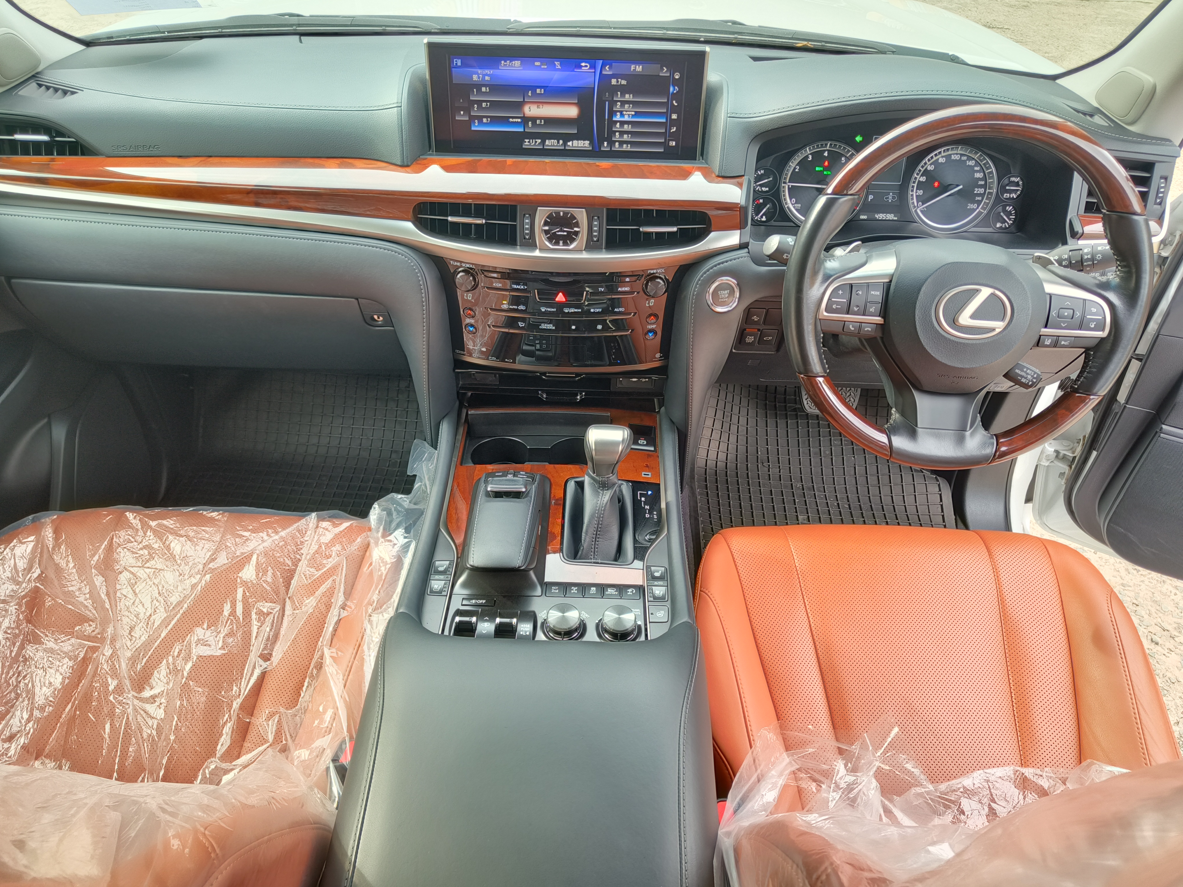 LEXUS "LX570 5.7P 5662 8TIP JP 5 SEATER 49522KM" — view 7