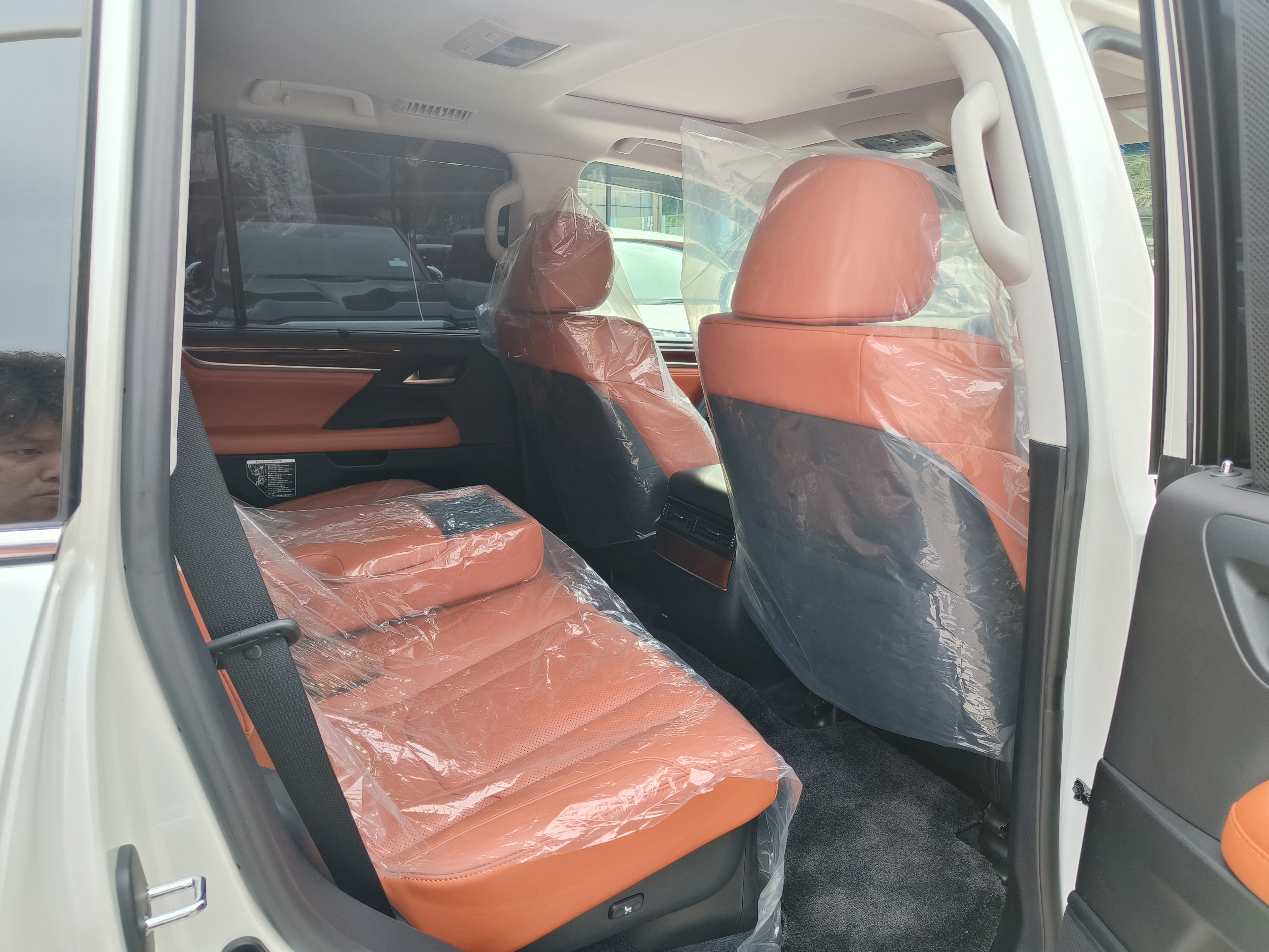 LEXUS "LX570 5.7P 5662 8TIP JP 5 SEATER 49522KM" — view 4