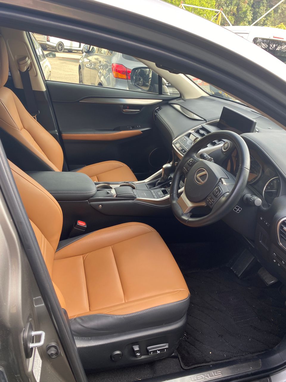 LEXUS "NX300 2.0 I-PACKAGE 1998 FACELIFT 27XXXKM" — view 5