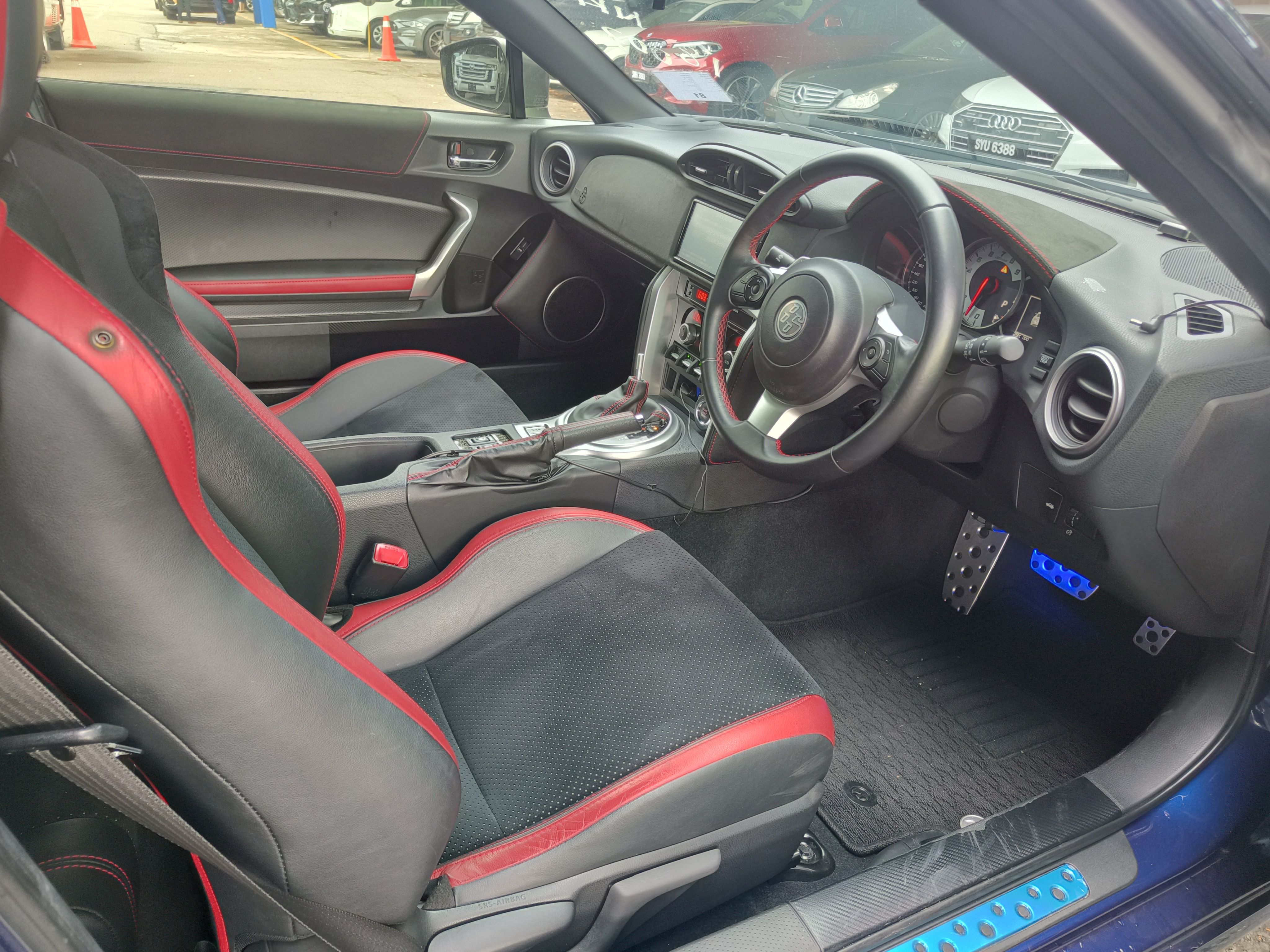 TOYOTA "86 2.0 FACELIFT 1998 GT LIMITED 37XXXKM PERFORMANCE PACKAGE BLACK EDITION" — view 3
