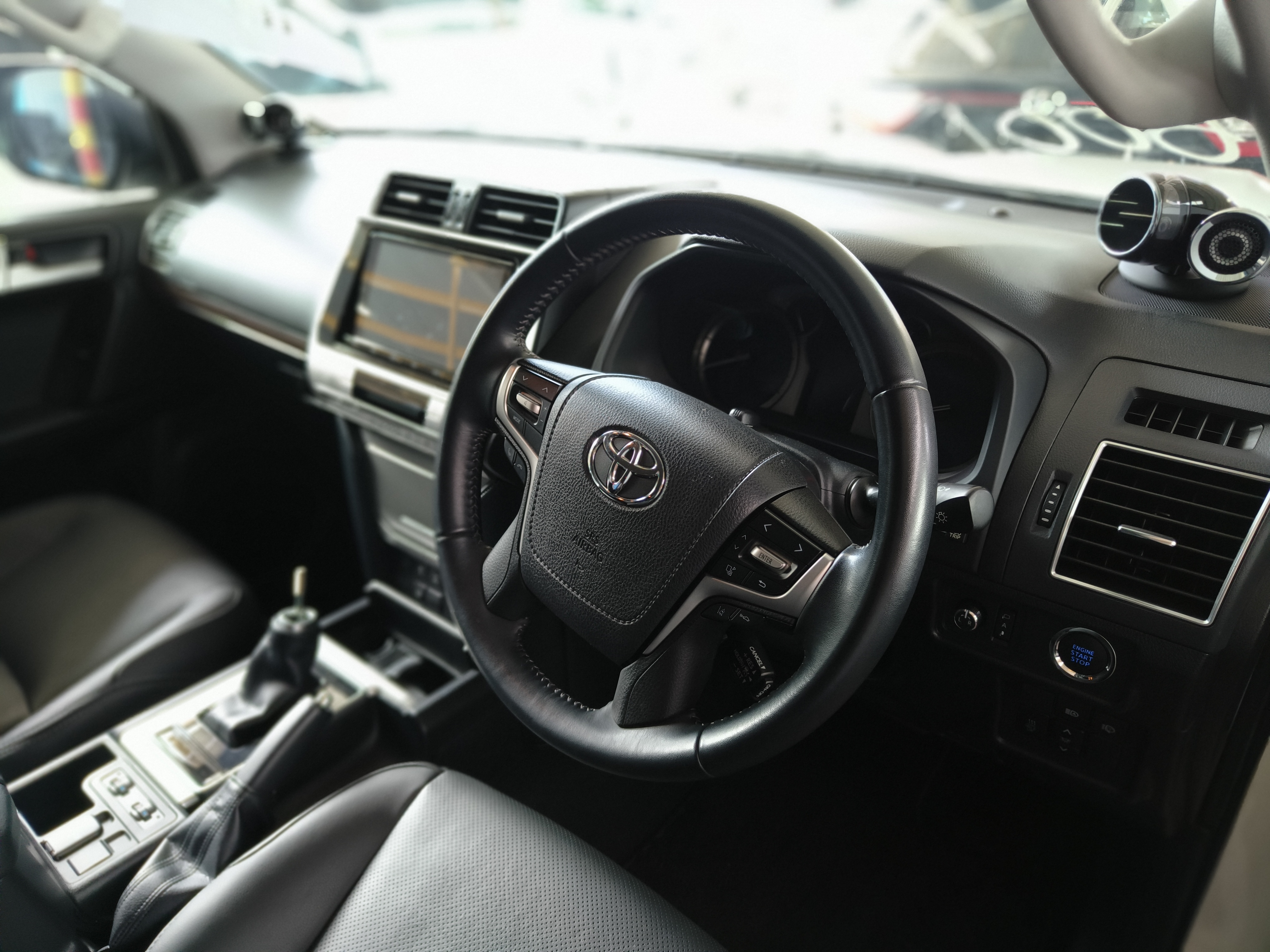 TOYOTA "LC PRADO 2.8D (2ND GEN) 2754 6TIP TX-L 7 SEATER 39XXXKM" — view 5