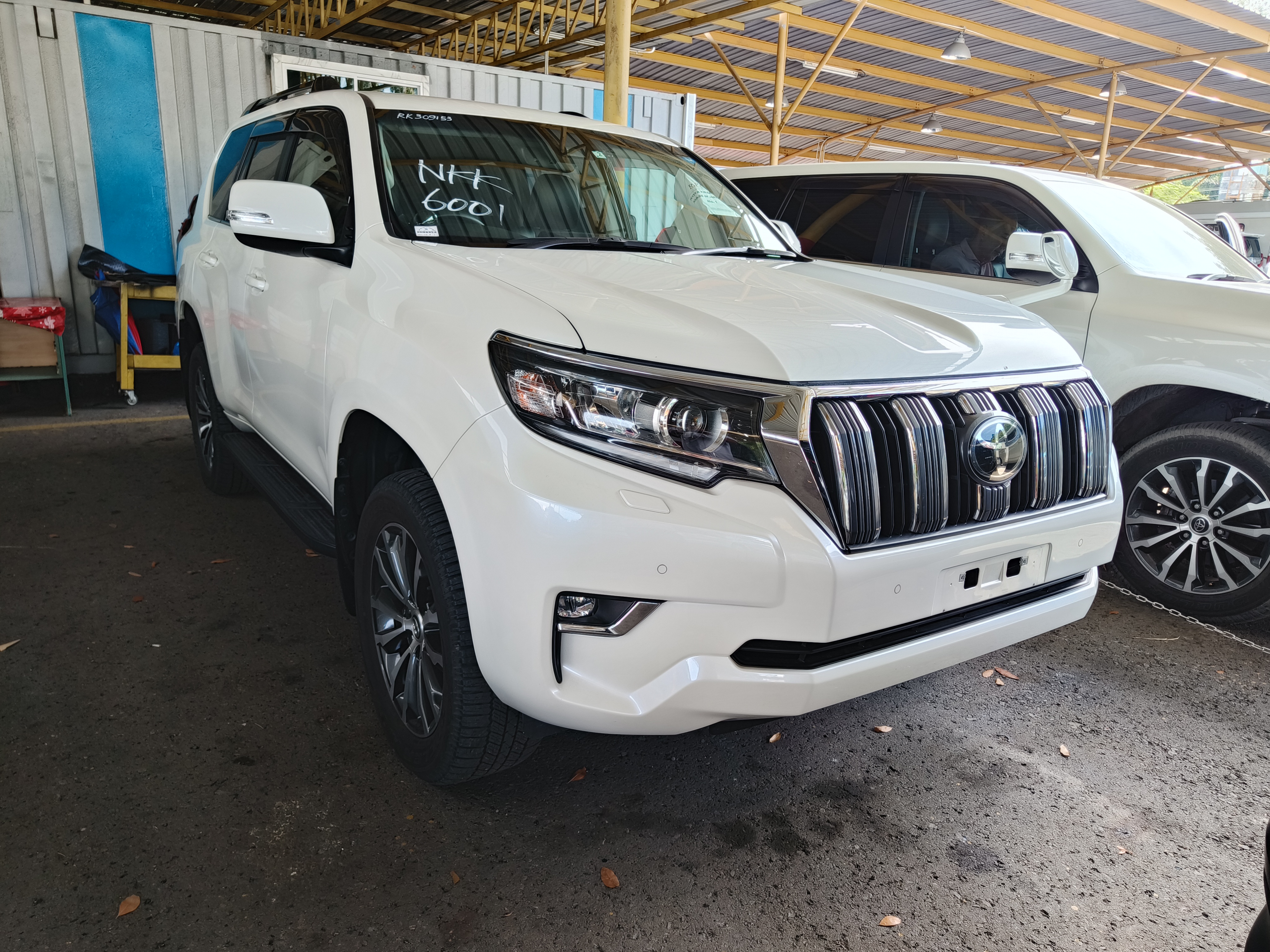 TOYOTA "LC PRADO 2.8D (2ND GEN) 2754 6TIP TX-L 7 SEATER 39XXXKM" — view 1