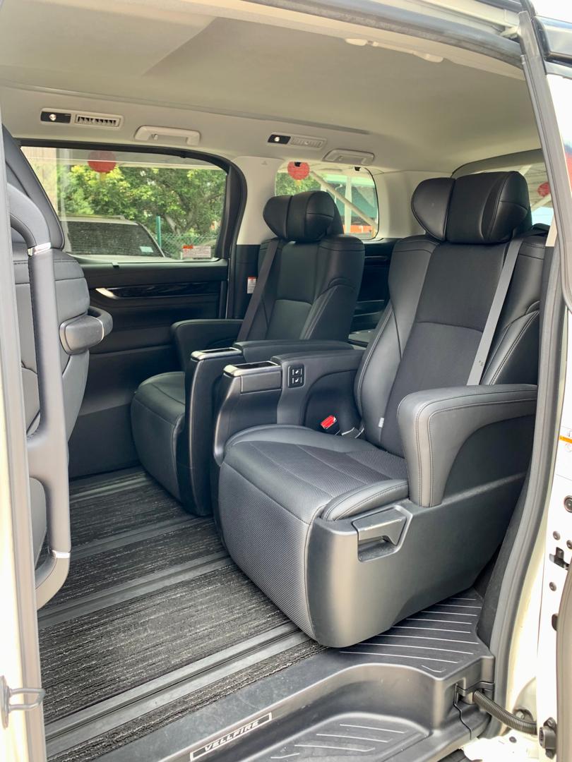 TOYOTA "VELLFIRE 2.5 ZG 2493 7 SEATER 31909KM" — view 3