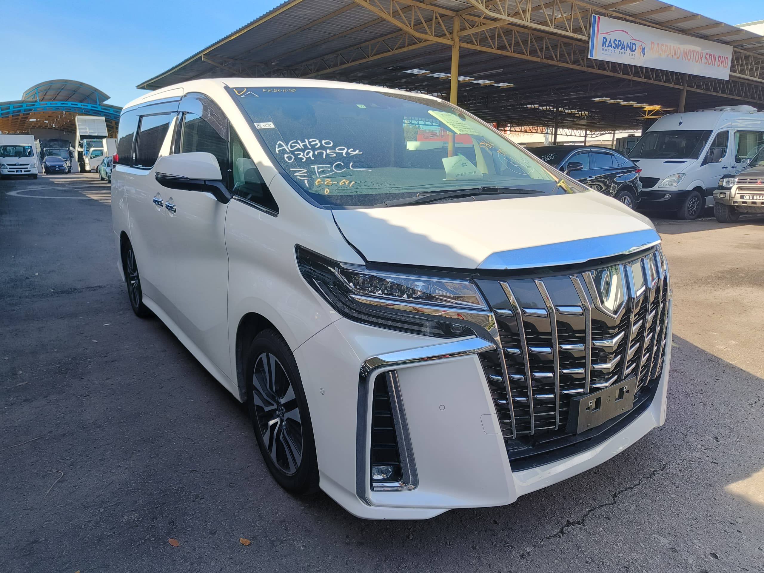 TOYOTA "ALPHARD 2.5 (3BA) S C PACKAGE 2493 7TIP-CVT 7'S 32458KM" — view 1