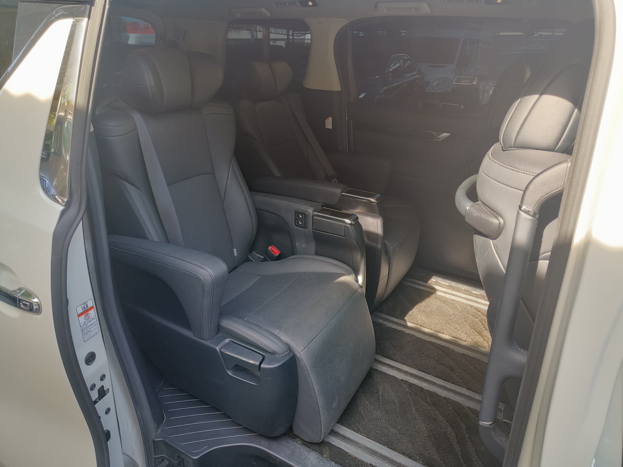 TOYOTA "ALPHARD 2.5 (3BA) S C PACKAGE 2493 7TIP-CVT 7'S 32458KM" — view 4