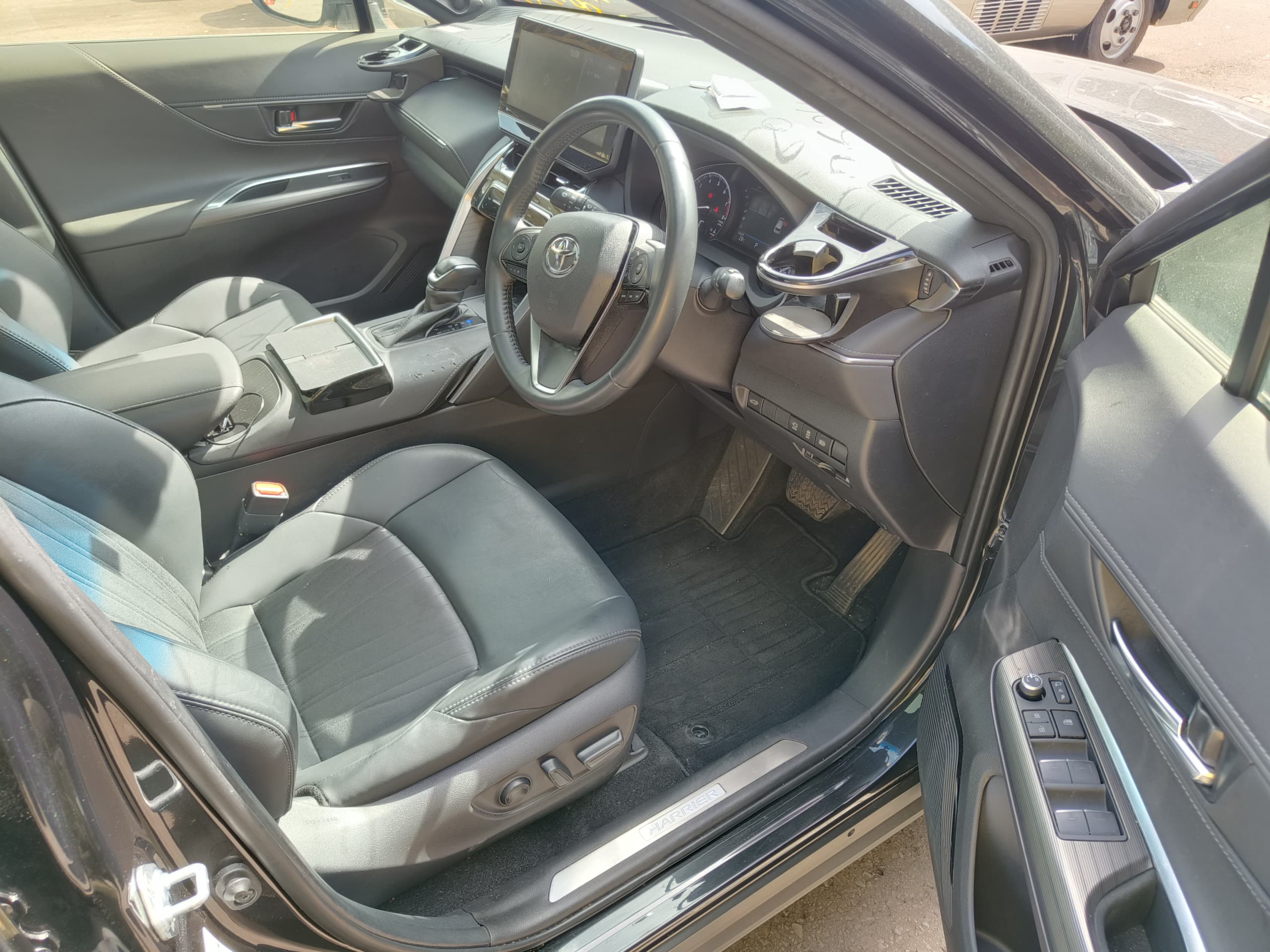 TOYOTA HARRIER 2.0 Z 1986 10TIP CVT 32222KM — view 3