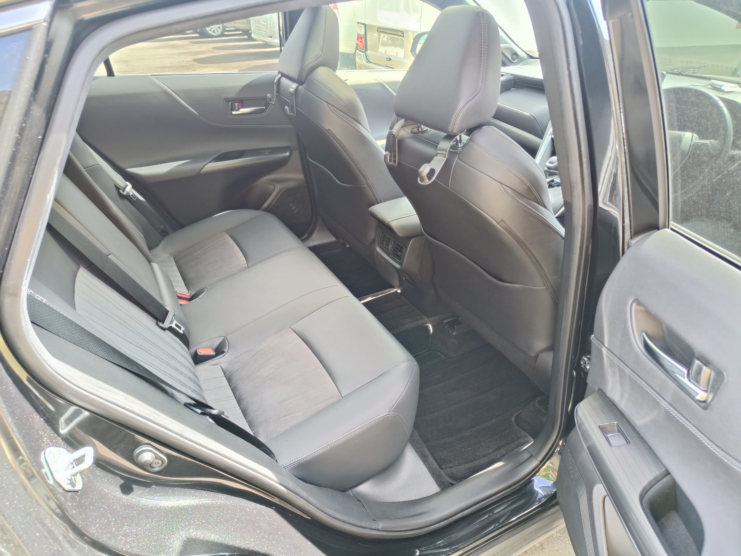 TOYOTA HARRIER 2.0 Z 1986 10TIP CVT 32222KM — view 4