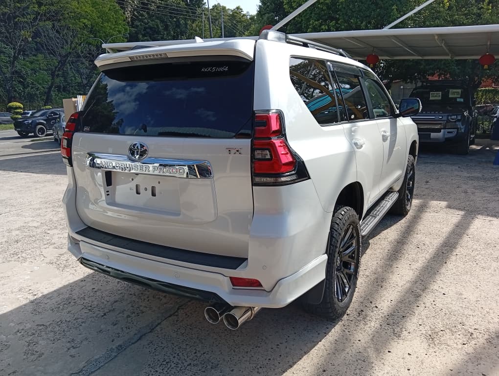 TOYOTA LC PRADO 2.8D TX-L PACKAGE 2754 6AT TIP 7'S 10784 KM — view 2