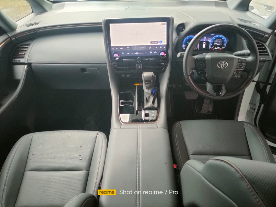 TOYOTA ALPHARD 2.5 Z (3BA) 2493 7TIP-CVT 7'S 2070KM DEMO UNIT — view 6