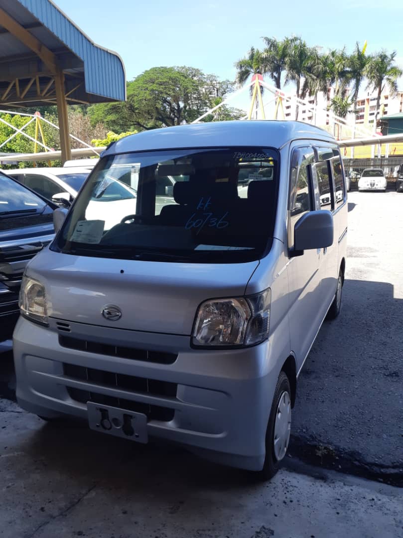 DAIHATSU HIJET MOTORHOME STD MDL — view 1